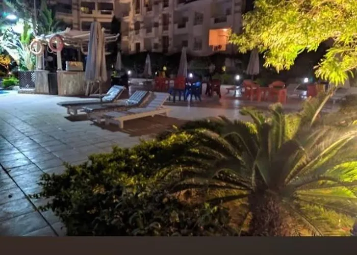 Florenza Khamsin Apartahotel